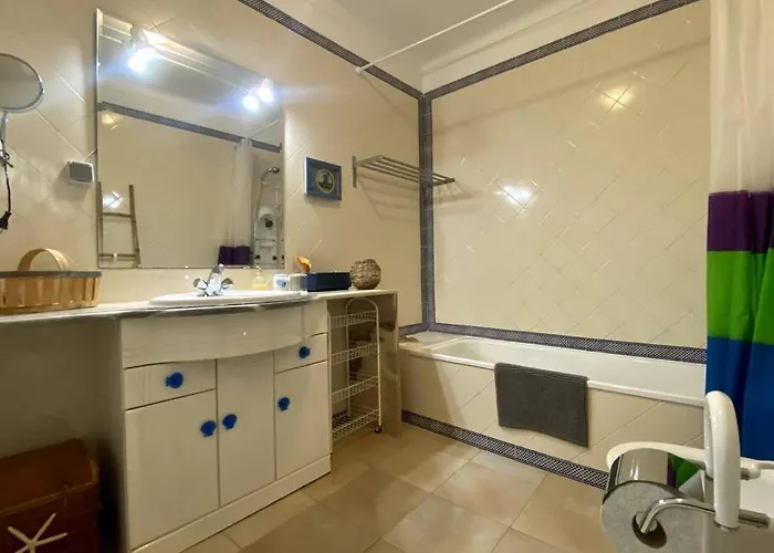 Castelos Da Rocha By Coral